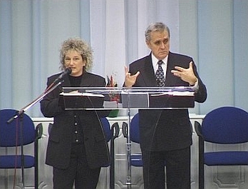 jim20-jim-elisabeth.jpg (77550 bytes)