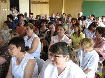 090627evang6.jpg (116235 bytes)